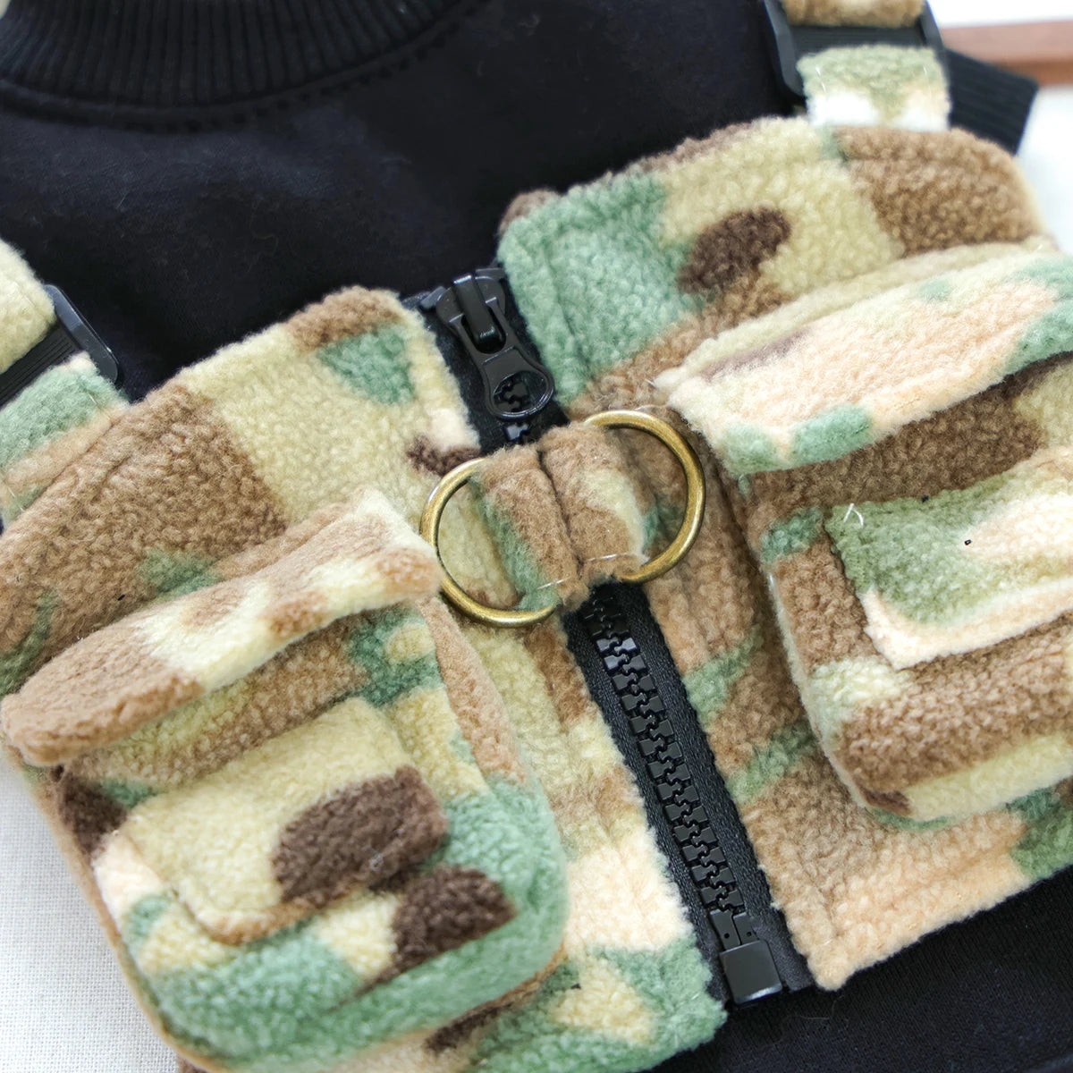 Puppy Clothes, Handsome Camouflage Clothes, Pet-friendly Outfits, Comfortable and Warm, Suitable for Puppies and Cats